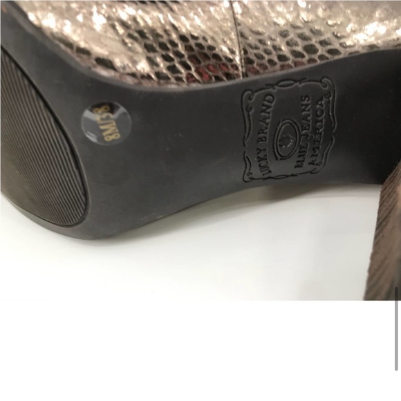 Lucky Brand Sofi Bronze Metalic Snake Skin Heels - Picture 9 of 9